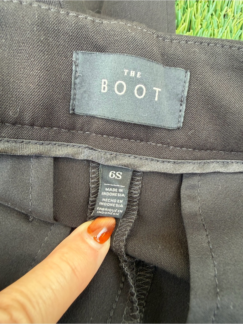 WHBM Black Dress Pants - Classic Tailored Trousers Mid Rise Boot Cut 30” inseam - Picture 2 of 8